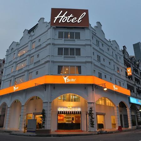 Your Hotel Кланг Екстериор снимка
