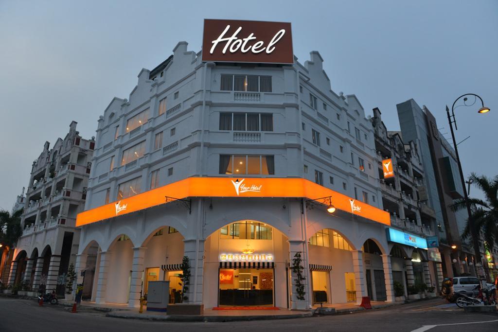 Your Hotel Кланг Екстериор снимка